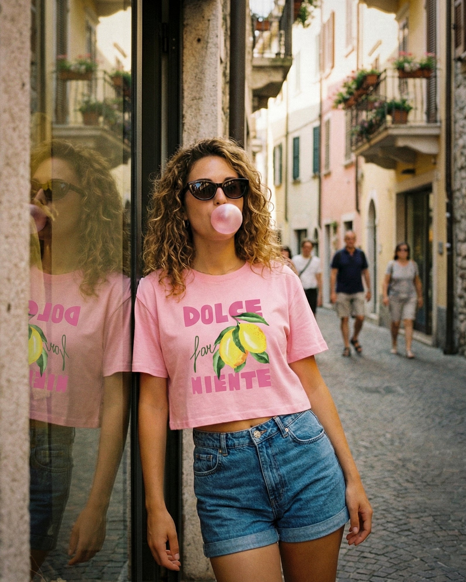 Dolce Far Niente Women’s Crop Top