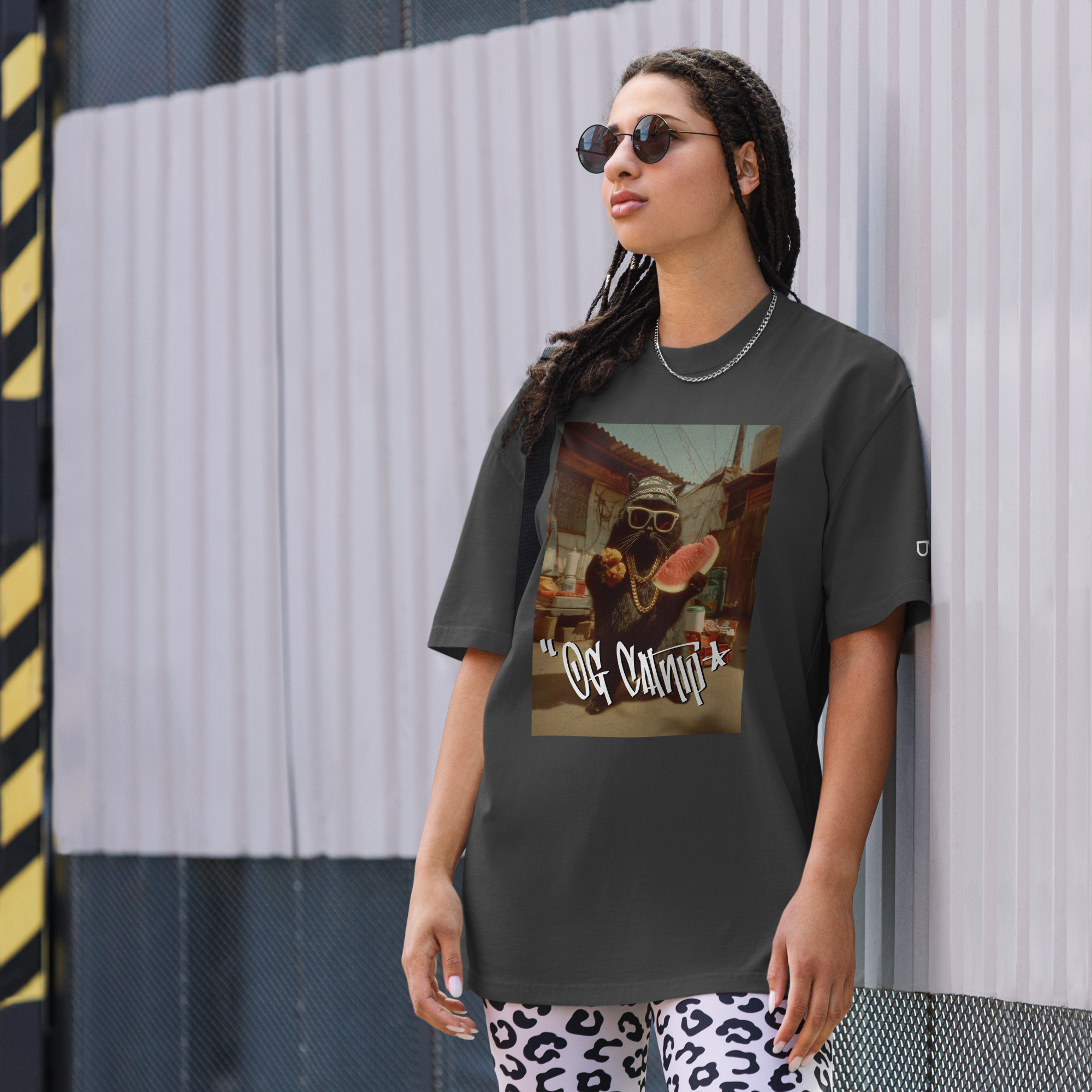 OG Chillin’ – Cool Cat Graphic Tee
