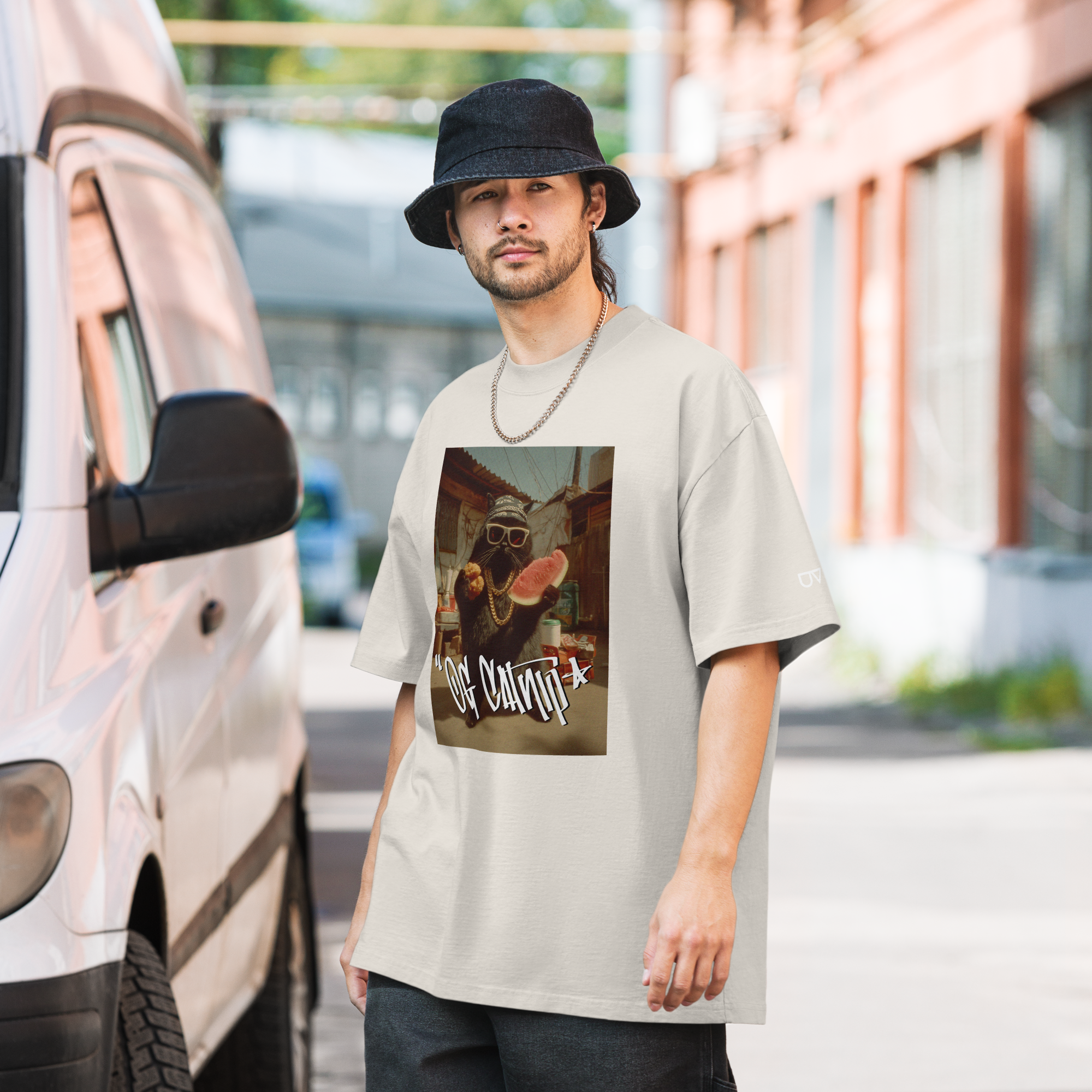 OG Chillin’ – Cool Cat Graphic Tee
